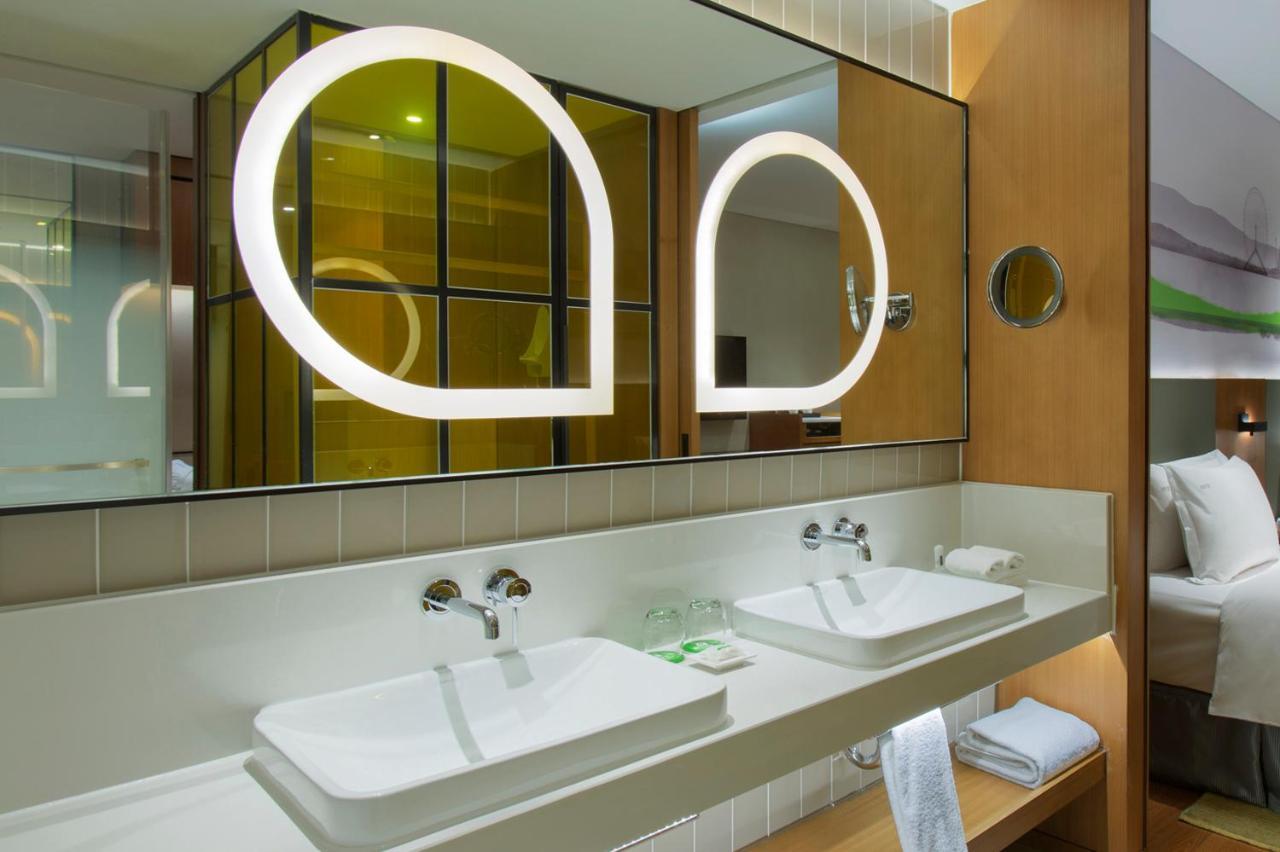 Holiday Inn & Suites Tianjin Downtown By Ihg,Tianjin Drum Tower,Joycity Shopping Mall,Tianjin Ancient Cultural Street,Haihe River,The Porcelain House,Convenient Access To Tianjin Binhai International Airport Exterior foto